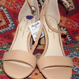NWT nude heels